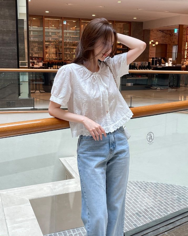 Sedel Lace Flower Embroidery Blouse