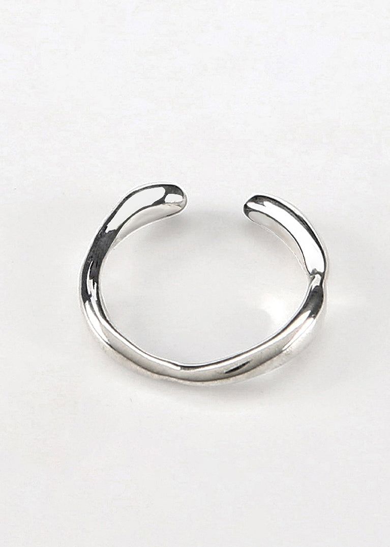 Wave Nose Piercing