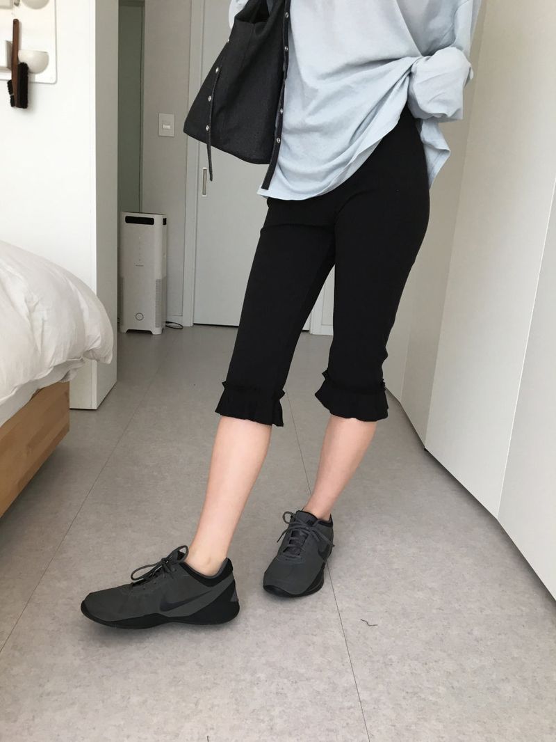 Segno frill capri pants (2color)