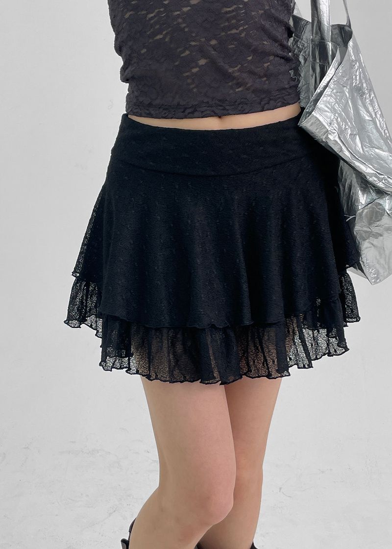 [MADE] Dionin Lace Mini Skirt Pants