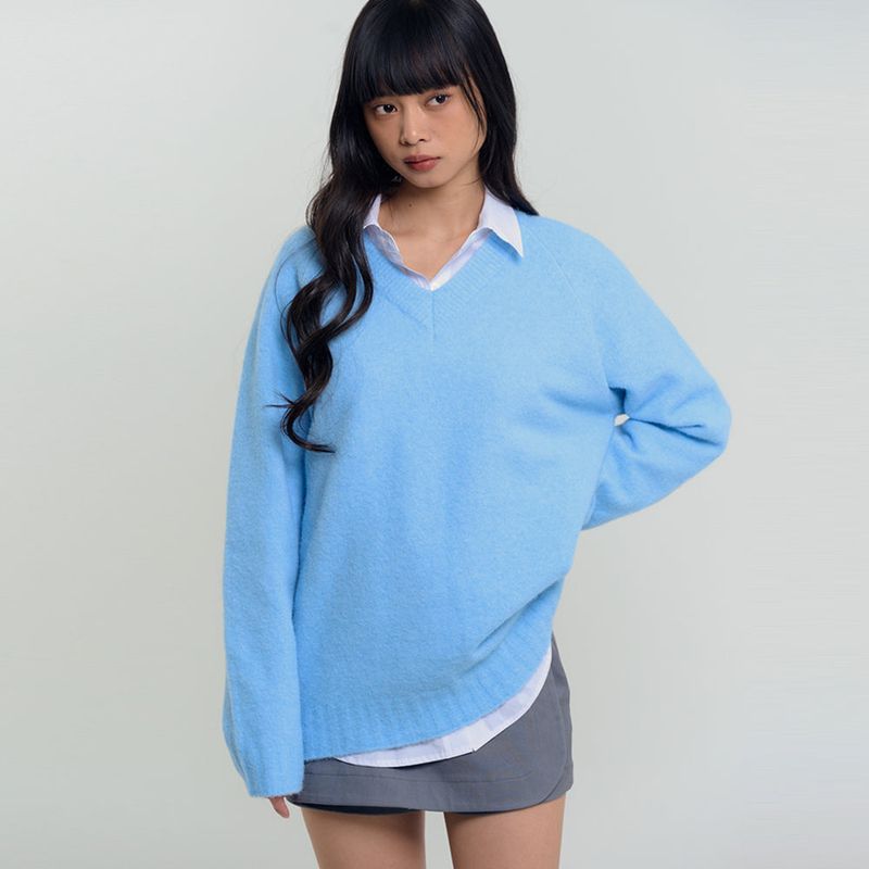 Soft Brushed V-Neck Knit Sky Blue