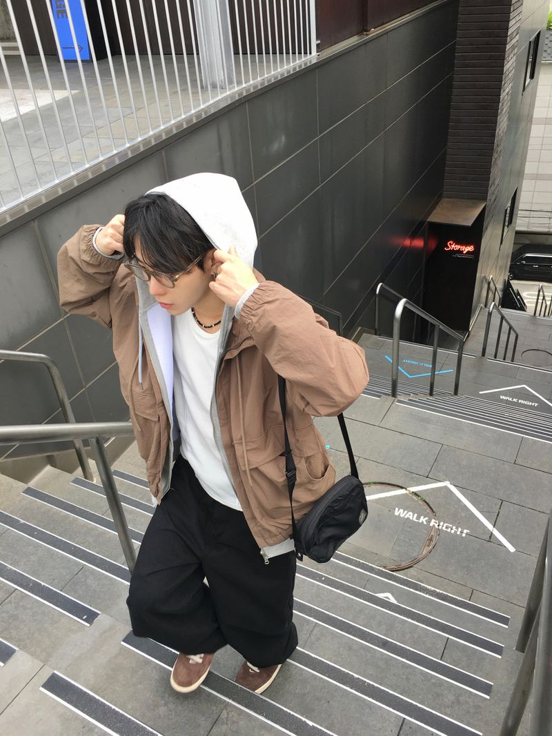 Uchi High Neck Windbreaker 4C