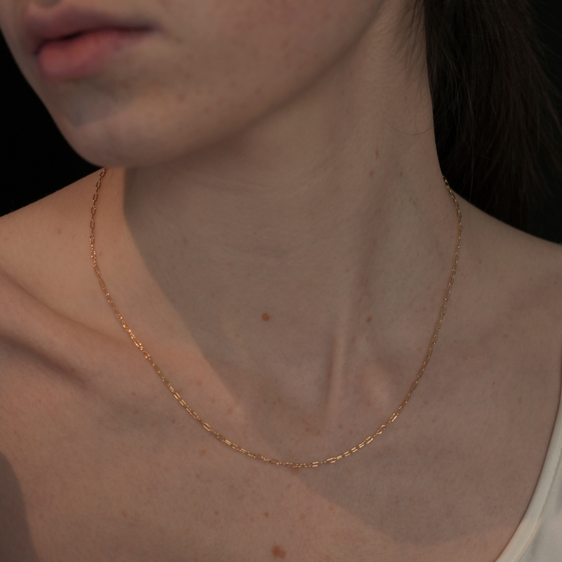 pas chain necklace