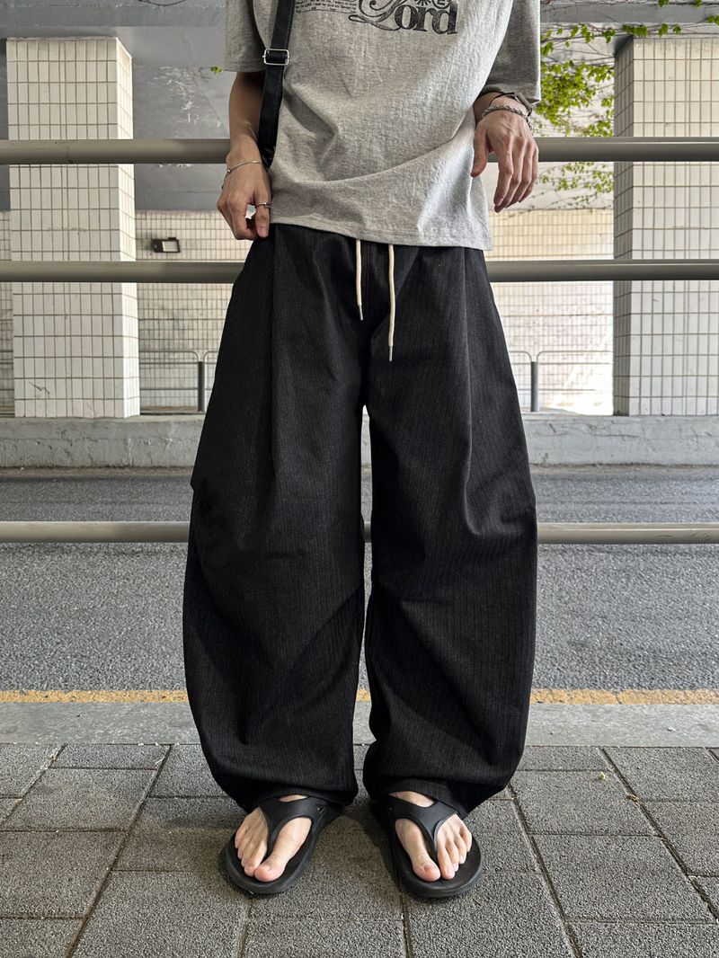 WHAT A LOOK(ワット ア ルック)の「Shade Non-fade Pintuck Balloon Pants(Pants)」