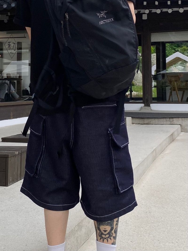 Stitch Bermuda Cargo Denim