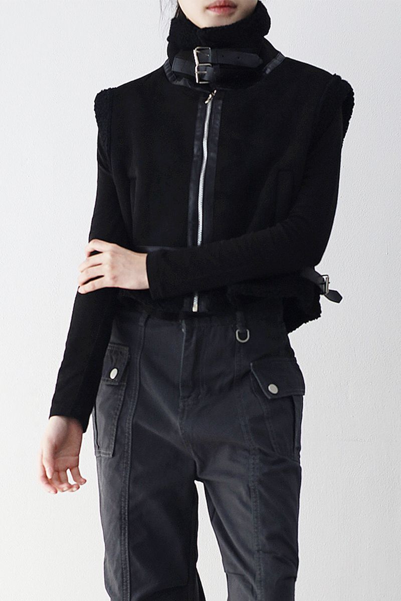 NONCODE（ノンコード）の「Ques High Neck Faux Shearling Vest（Tops）」