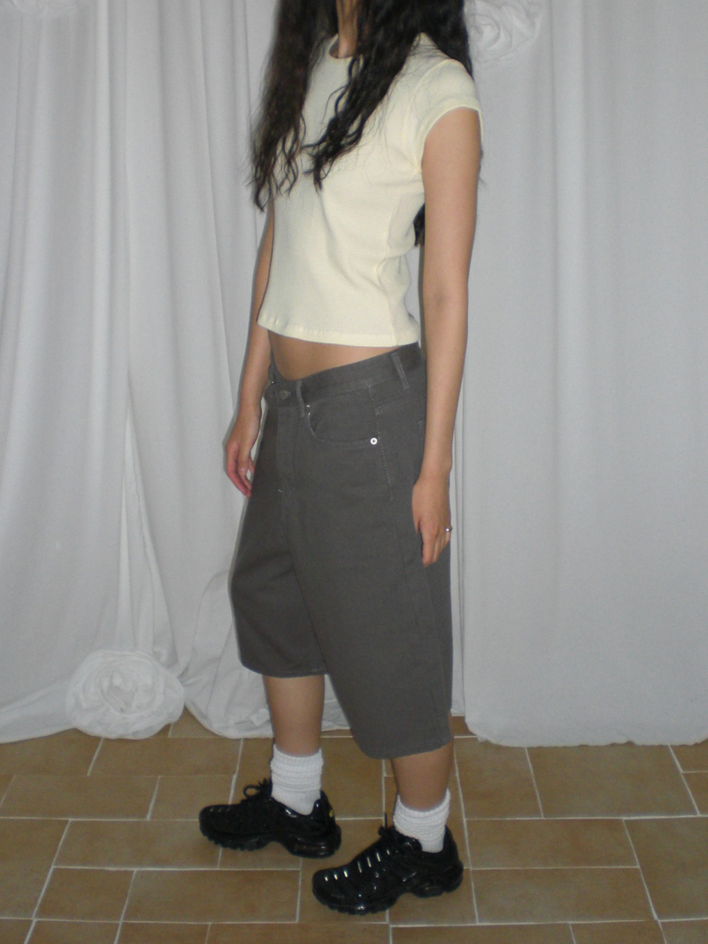 Wide cotton half pants [Gray]
