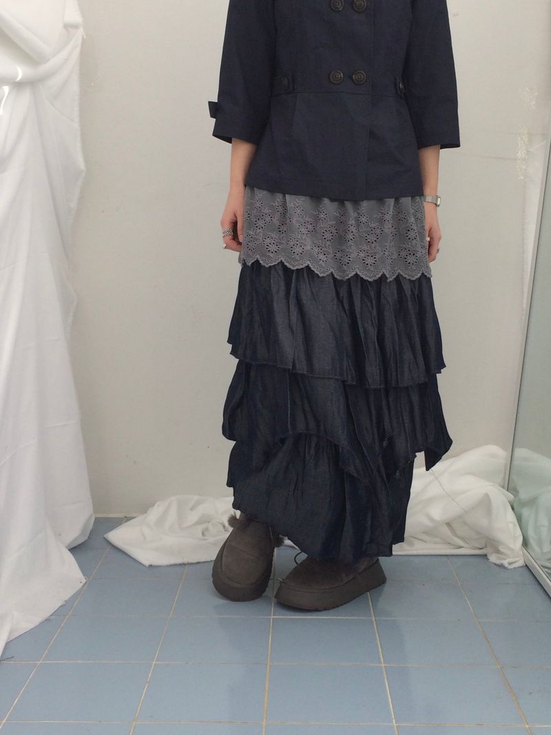 Diagonal Layer Shirring Long Skirt
