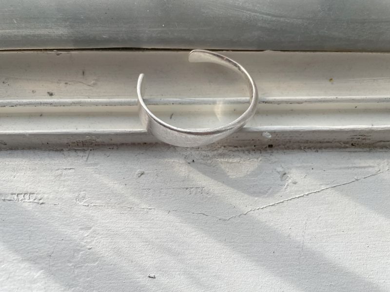 [MADE] Unbalance Cuff