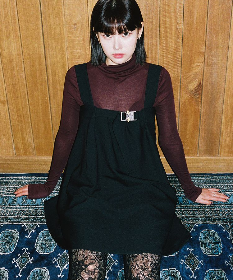D05.00 Buckle point Dress_Black