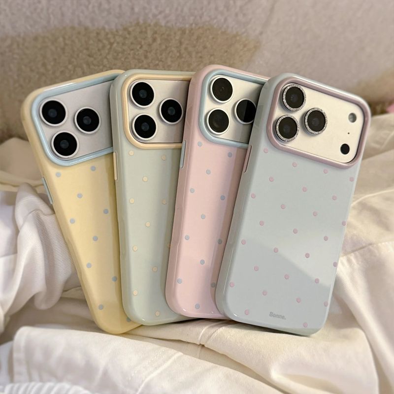 Maison De Theca（メゾン デ テカ）の「Y2Kカラー ブロック ポルカドット アイフォン コンパチブル ケース（スマホグッズ/小物）」