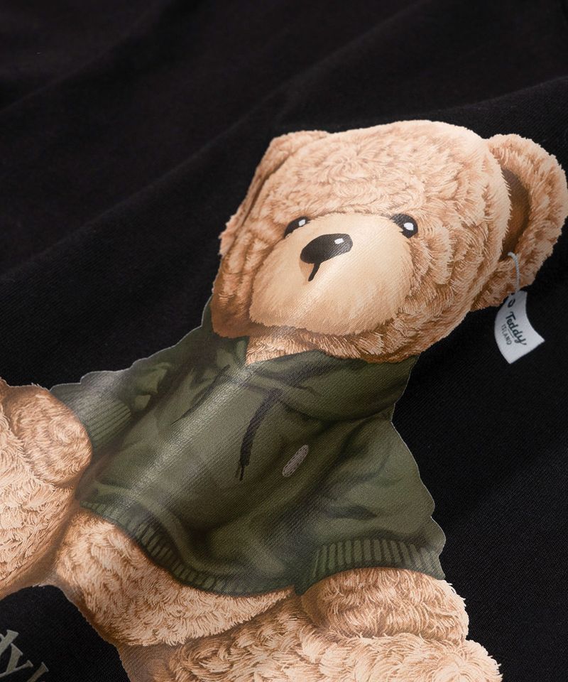 Realismo Teddy T-shirts