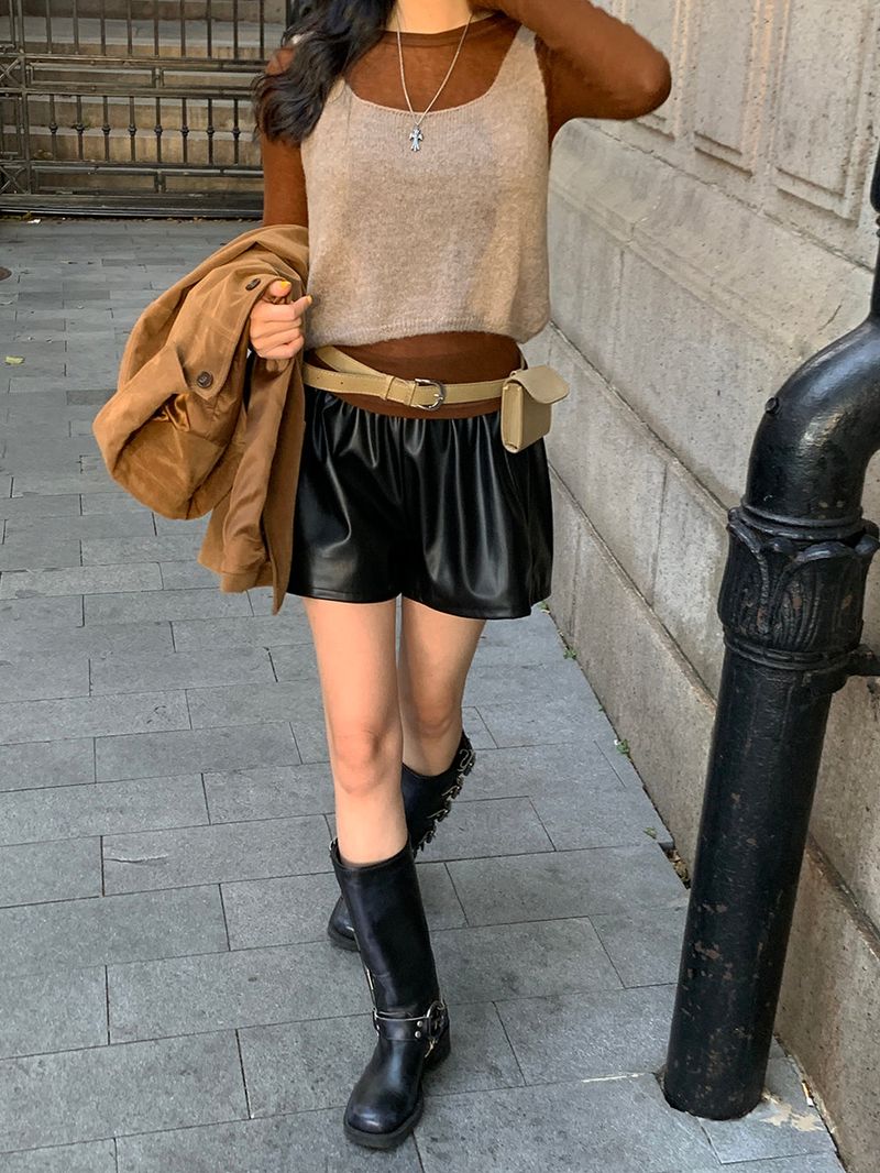 [MADE] Le Elle Leather Shorts