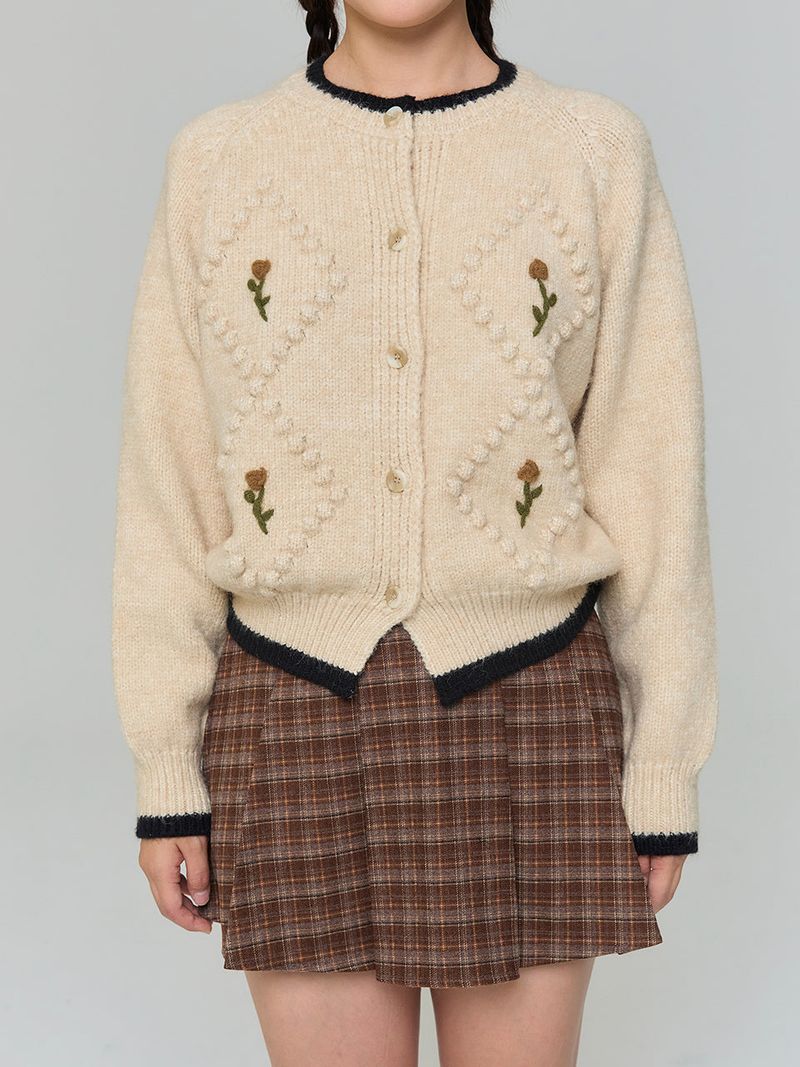 FLOWER EMBROIDERED CARDIGAN - BEIGE