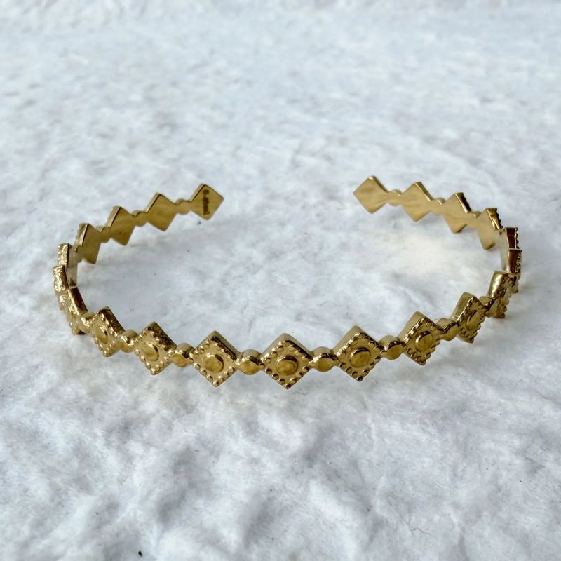 Golden Rhombus Bangle