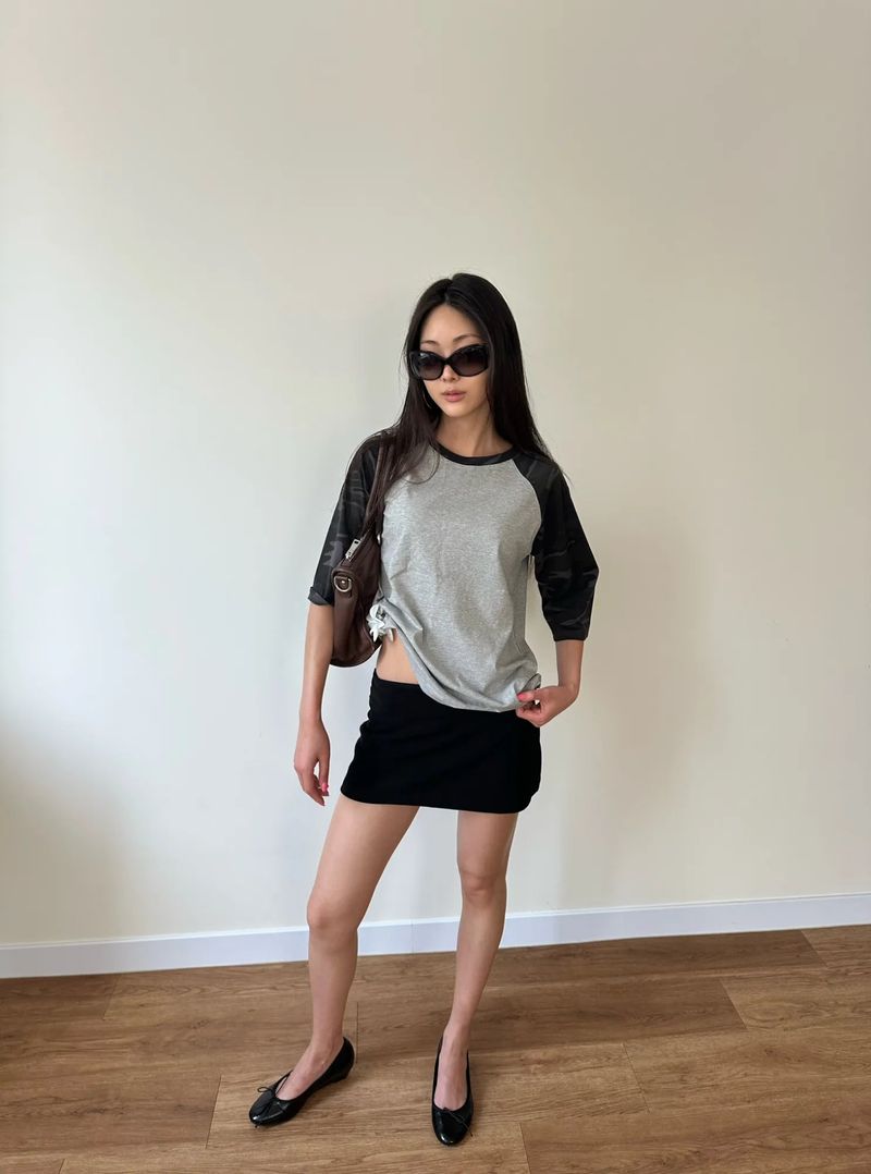 lowrise mini skirt