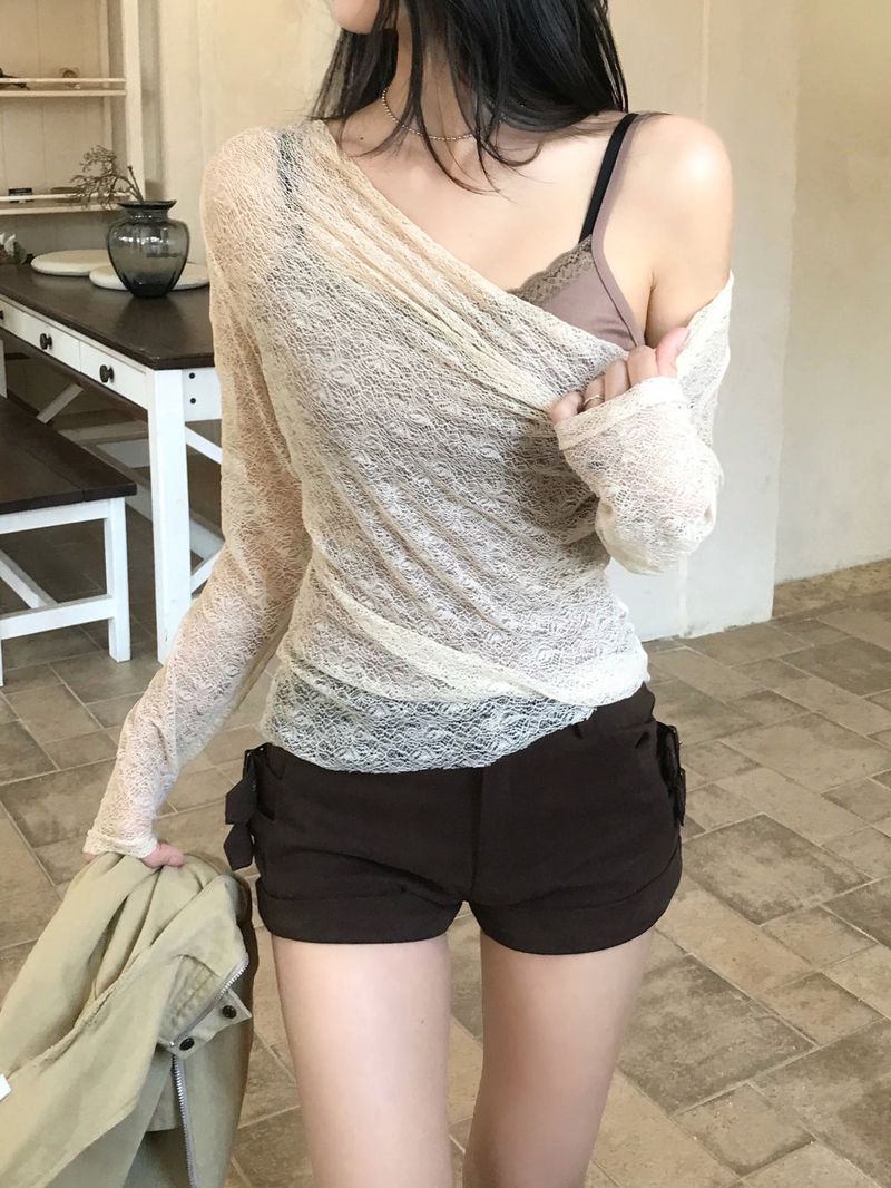 Sandmarine Drape See-through Lace Slim Tee&Sleeveless SET