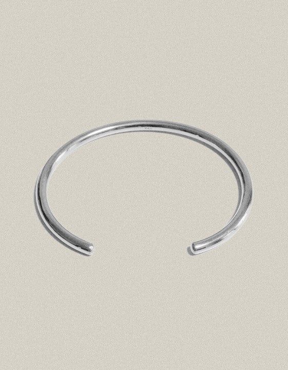 Round bangle Silver