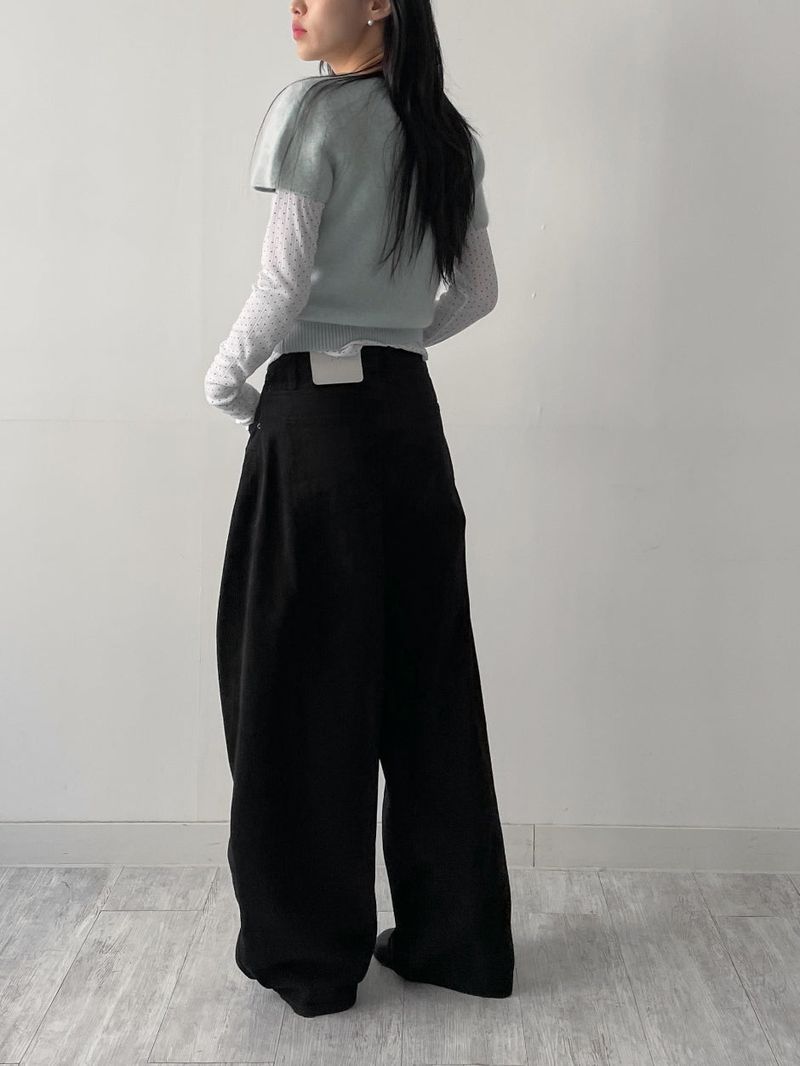 V-neck angora short-sleeved knit
