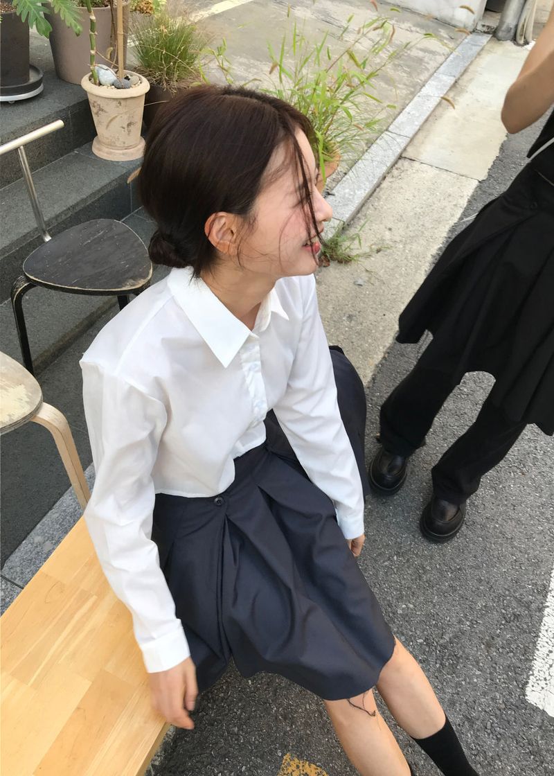 WOOHWA(ウファ)の「 LINE BALANCE CROP SHIRT(Tops)」