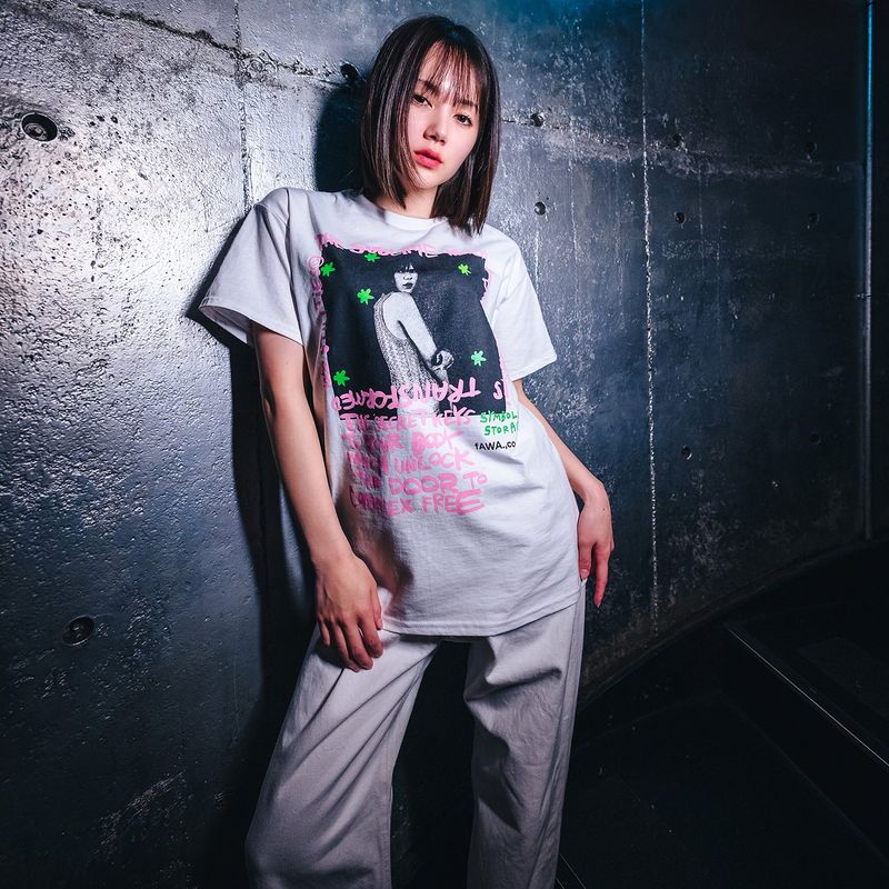 PRESTIGE APPAREL（プレステージアパレル）の「fAWA x PRESTIGE “レム” 半袖Tシャツ No.002（トップス）」