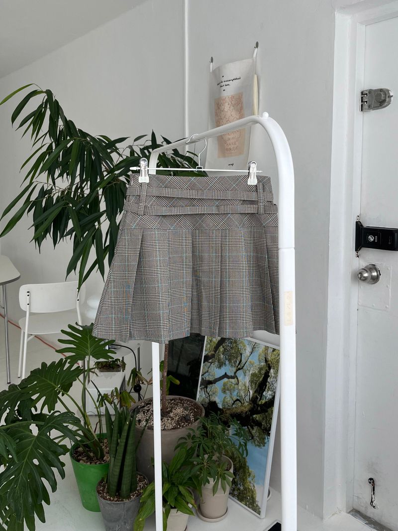 Billy Checkered Pleats Mini Skirt (one color)