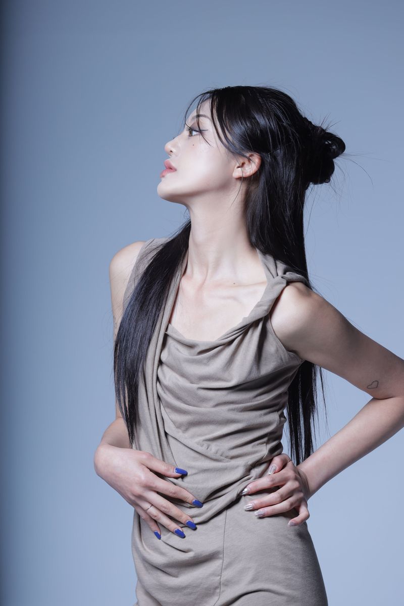 deepinblue（ディープインブルー）の「04.DRAPE DRESS TOP MOCHA（Tops）」