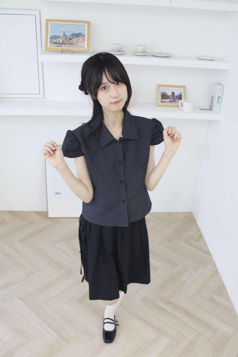 Dot Puff Cap Sleeve Blouse