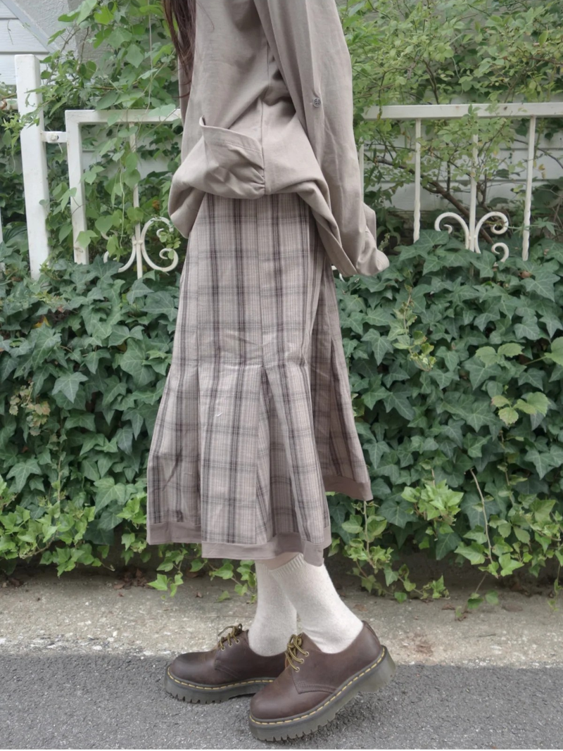brick skirt