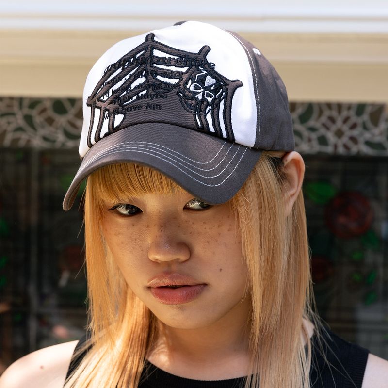misslulz(ミスルルズ)の「Graphic Applique Ball Cap Black(Hats)」