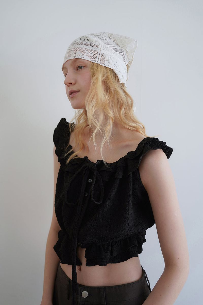 Pure frill blouse_black
