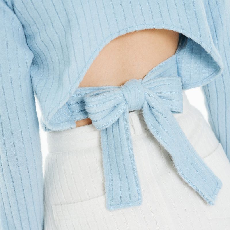 Back Open Ribbon Strap Shirt [Blue Angora]
