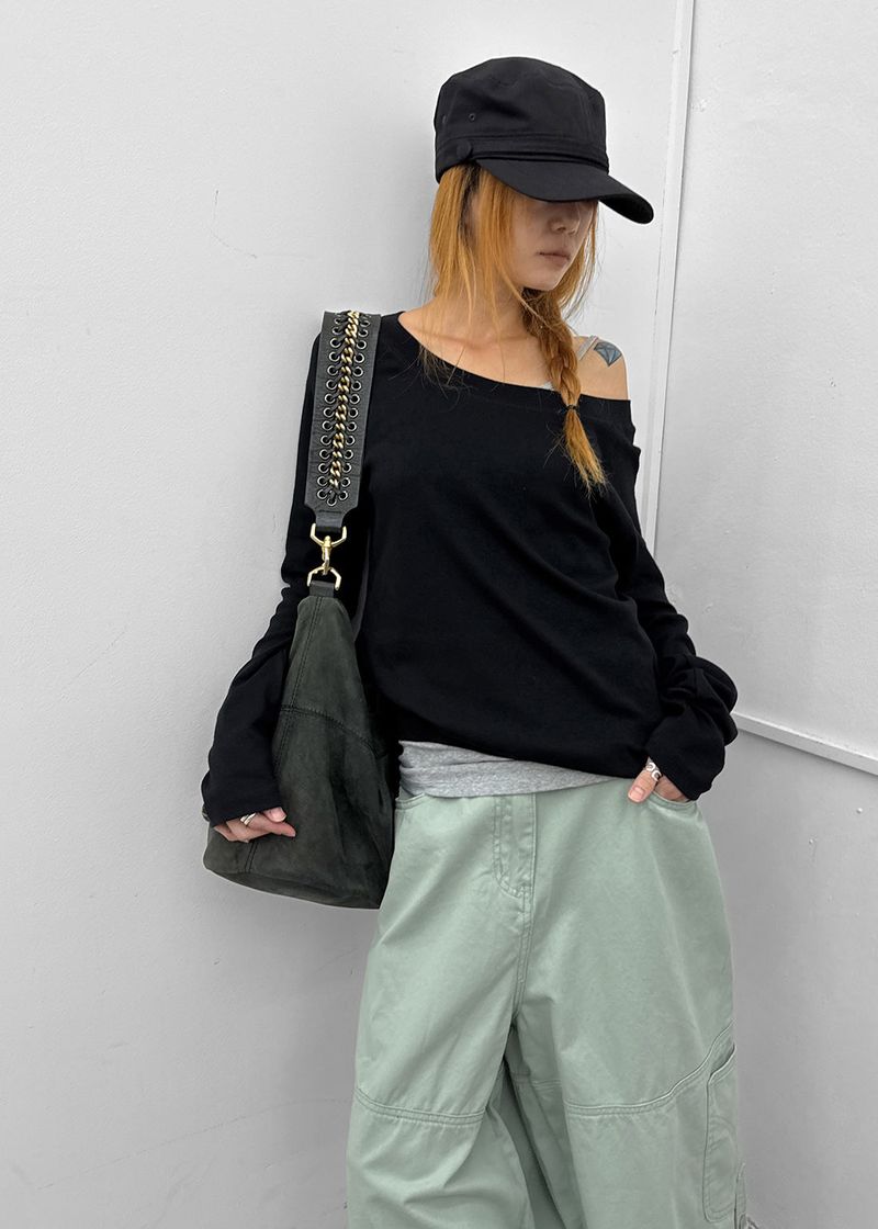 BLACKUP（ブラックアップ）の「[MADE] ベルンワイドネック長袖Tシャツ（トップス）」