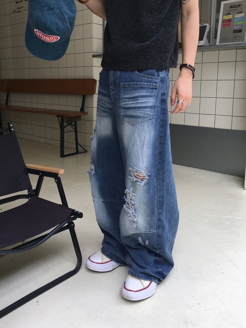 Wavy Cat Washed Distressed Denim Pants