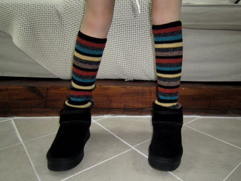 TTSTUDIO(ティーティースタジオ)の「Rainbow warmer(Fashion Accessories)」