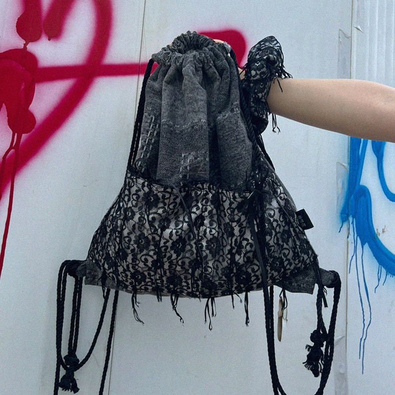 Billie denim string bag