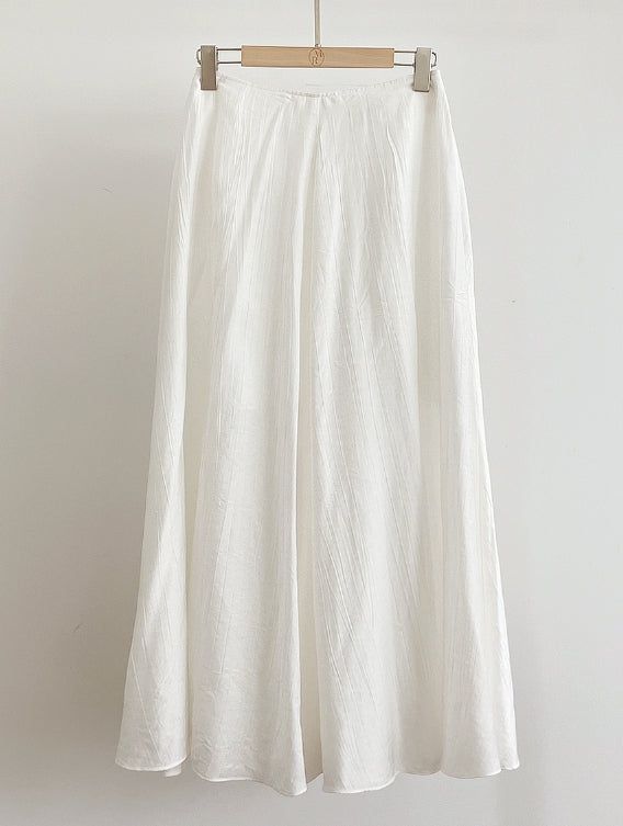Reshu Wrinkle Flare Long Skirt