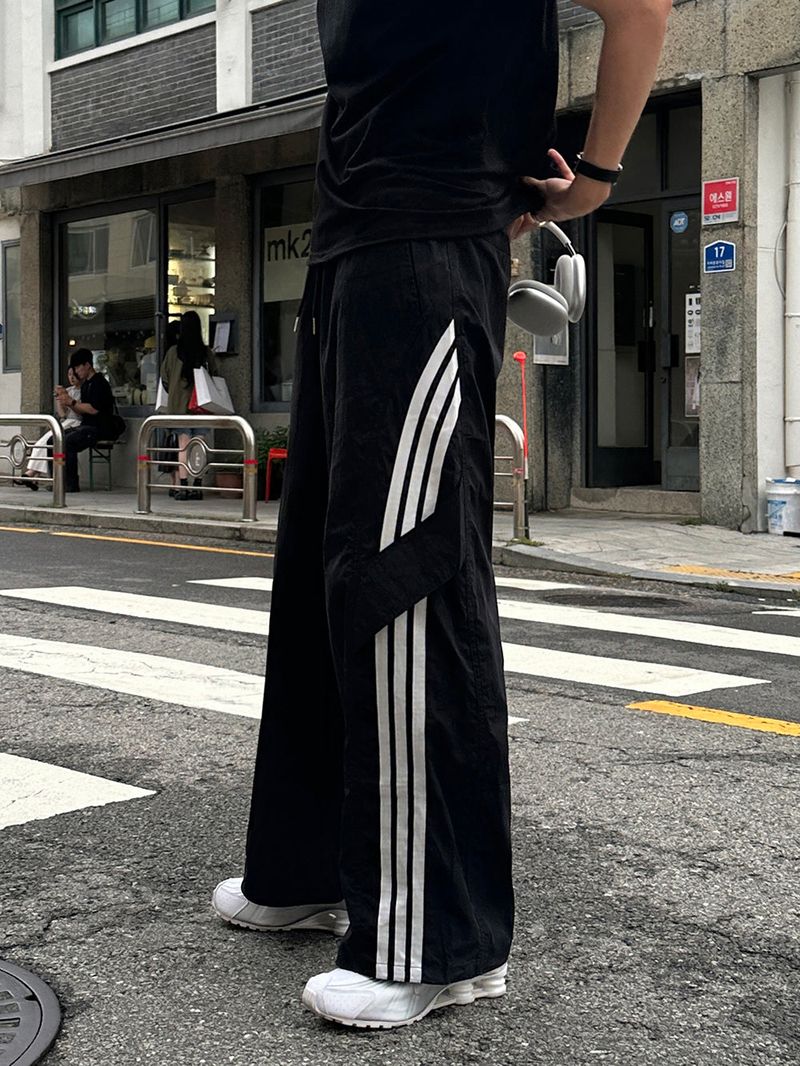 [SET] US Vintage Ringer Short-Sleeve T-Shirt + Valen Cut-Line Track Nylon Pants