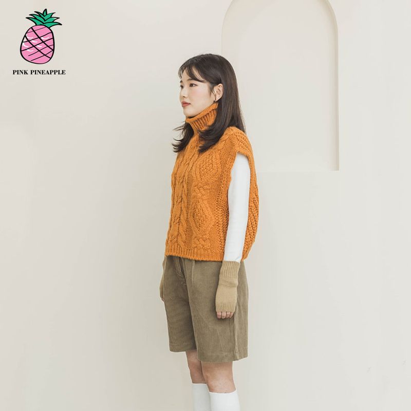 PINK PINEAPPLE（ピンクパイナップル）の「ソフトニットハンドウォーマ（ファッション小物）」