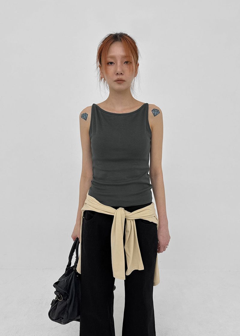 BLACKUP（ブラックアップ）の「[MADE] イェティネックスリーブレストップ (Built-in Cap)（トップス）」