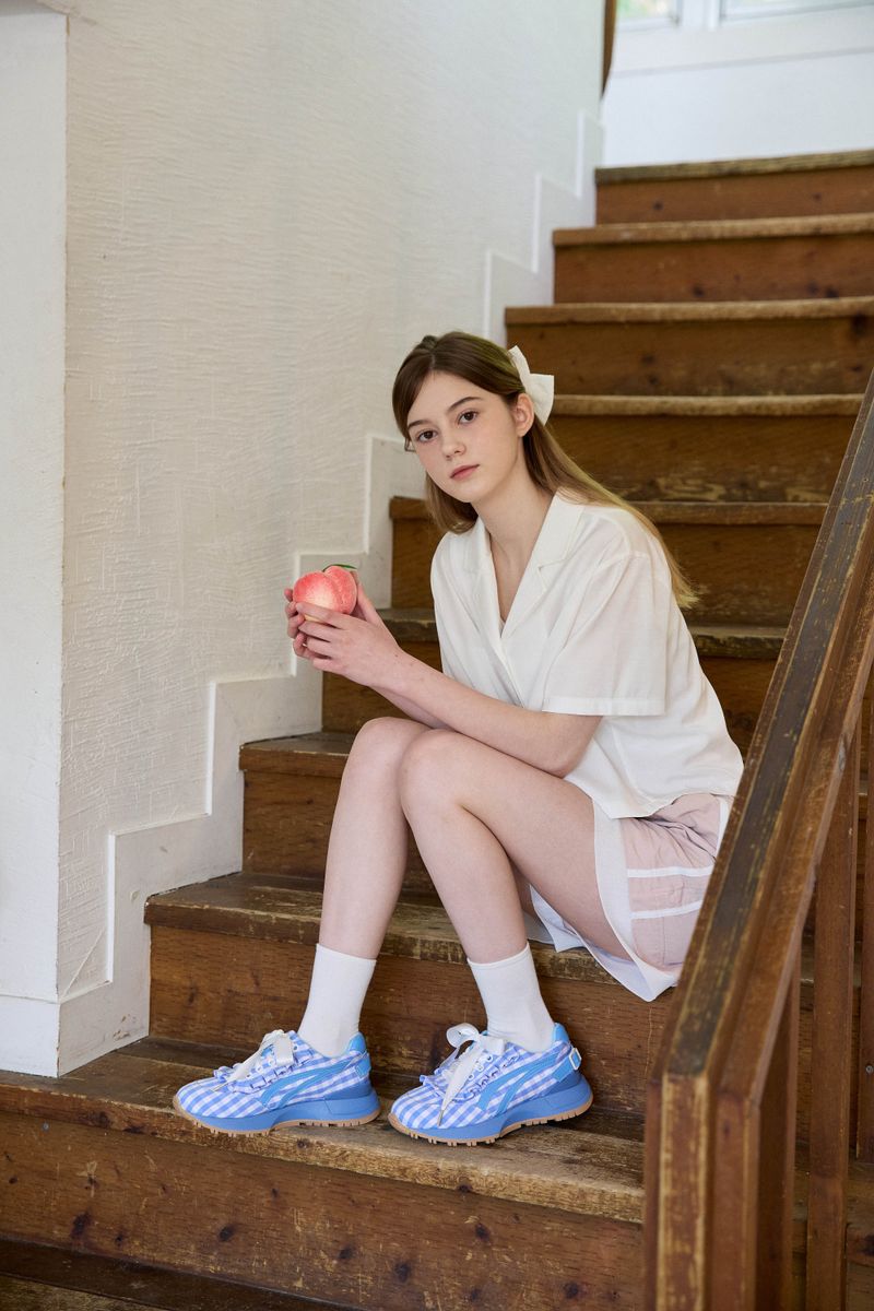 PINK PINEAPPLE（ピンクパイナップル）の「リンクルリボンヘアピン（2色）（ヘアアクセサリー）」
