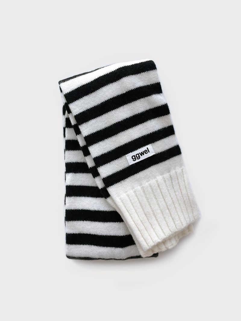 KNIT STRIPE MUFFLER