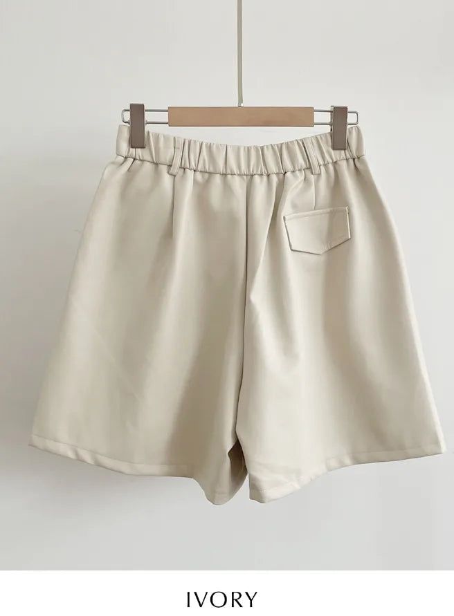 Rabl Leather Pintuck Banding Half Pants