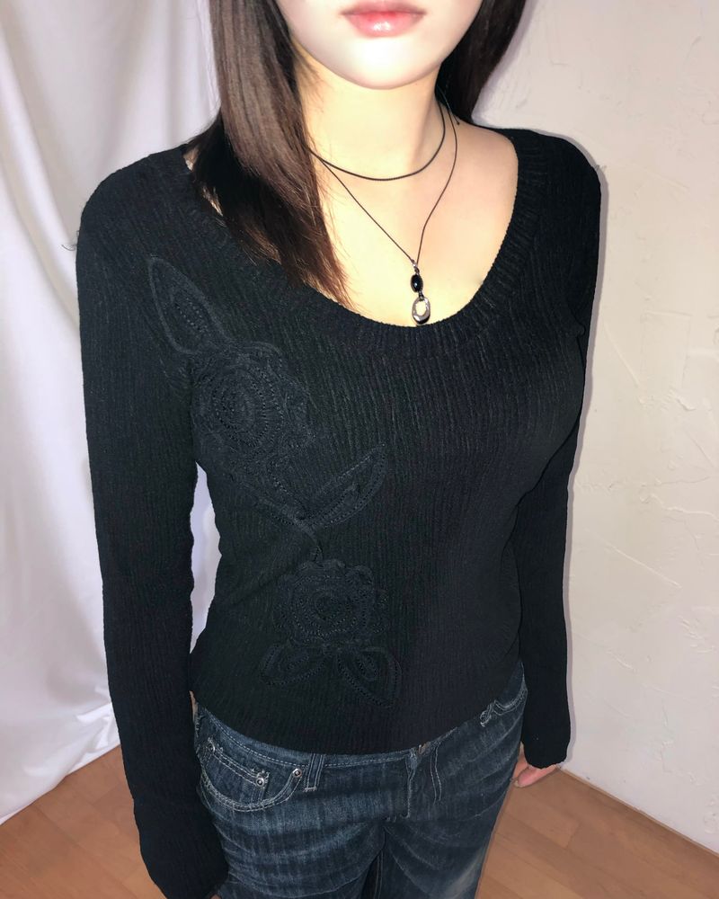 rose ribbed T