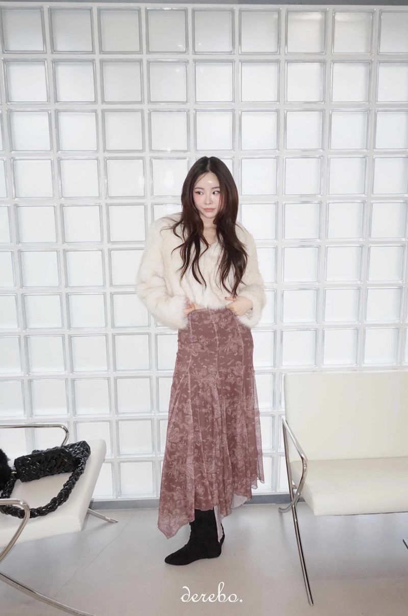 Layer Renaissance Long Skirt