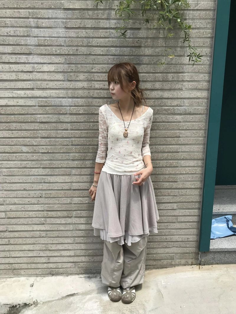 mile button layered skirt