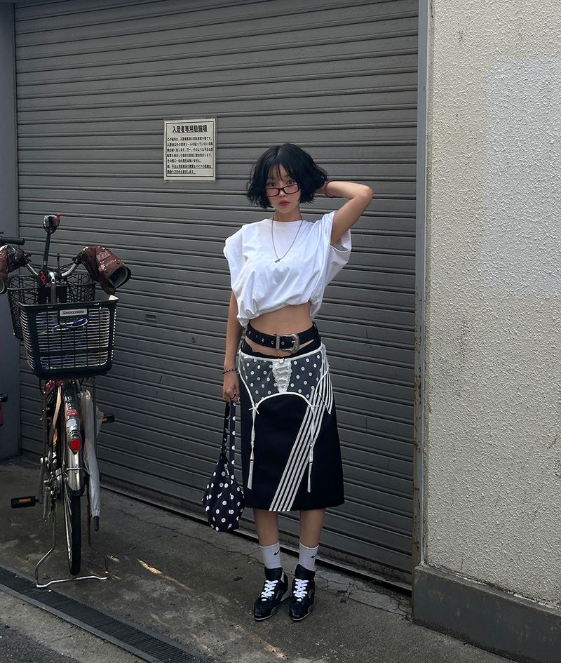 Delight-J（ディライトジェイ）の「High-End Layered Belt Set Track Midi Skirt（Skirts）」
