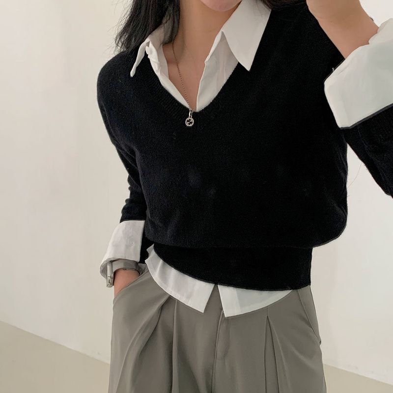 [Short waist] Mellow V-neck knit