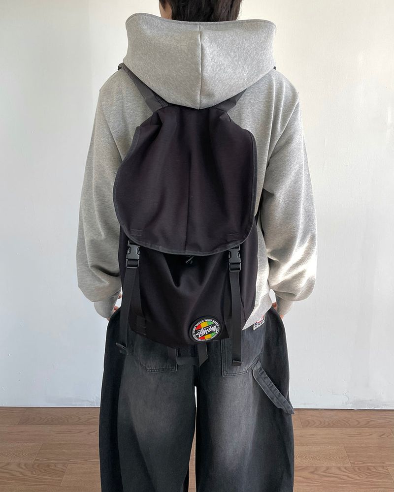 Twist Fingerhole Hoodie