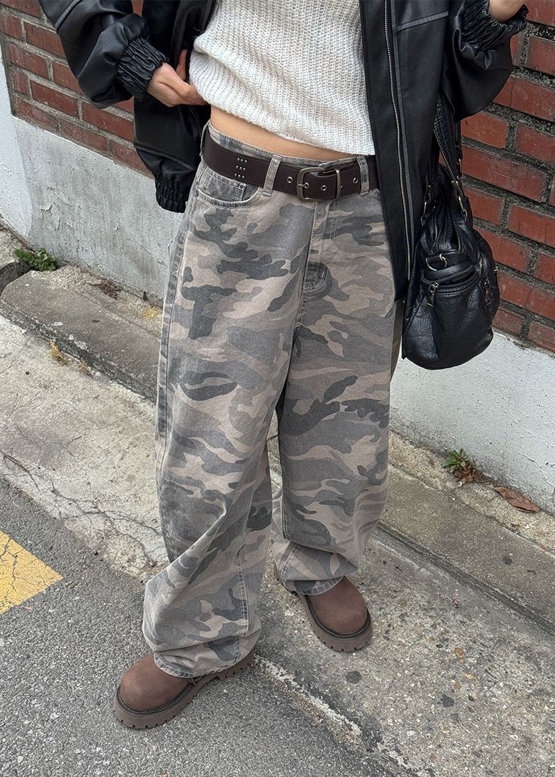 CAMO COTTON BALLOON PANTS